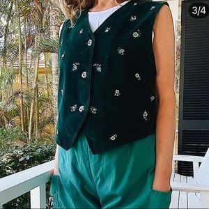 GREEN EMBROIDERED FLOWER WAISTCOAT VEST
